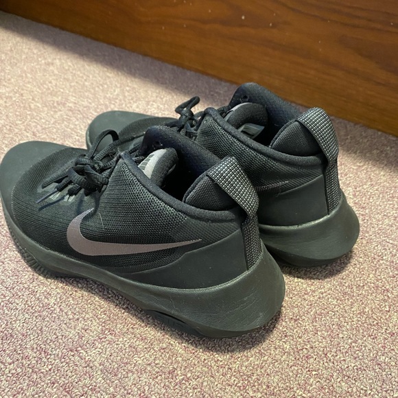 Nike Air - Picture 3 of 4